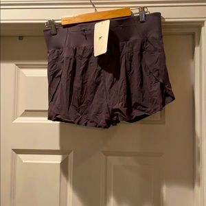 Fabletics new Celine run short size M